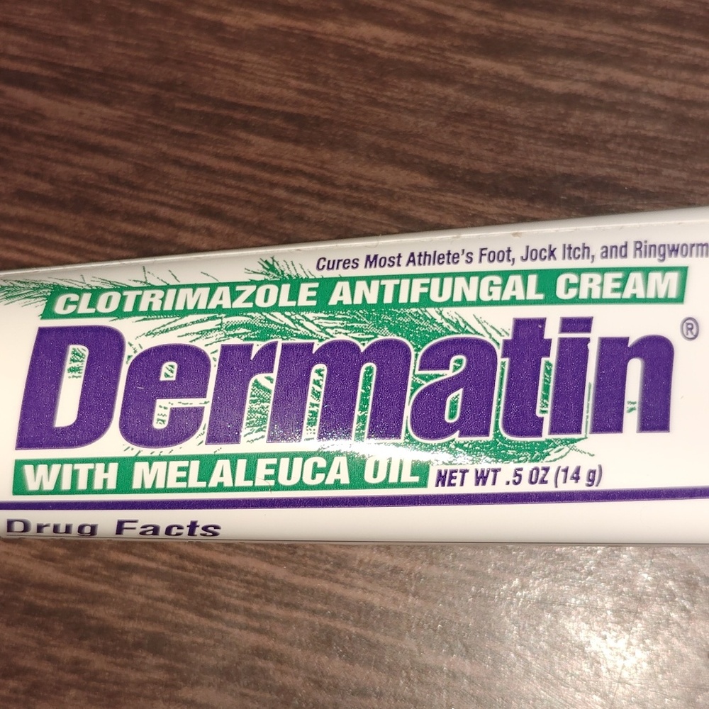 Dermatin Antifungal Cream Size: 0.5oz. clotrimazole - stop fungi - cure ringworm - Picture 3 of 16